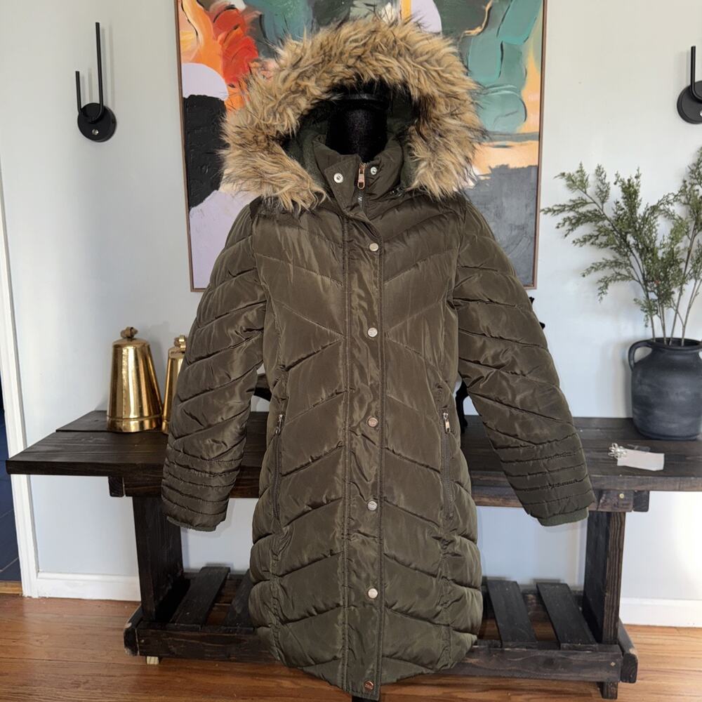 Steve Madden Quilted Puffer Jacket Woman’s Sz M Faux Fur Hooded Olive Green